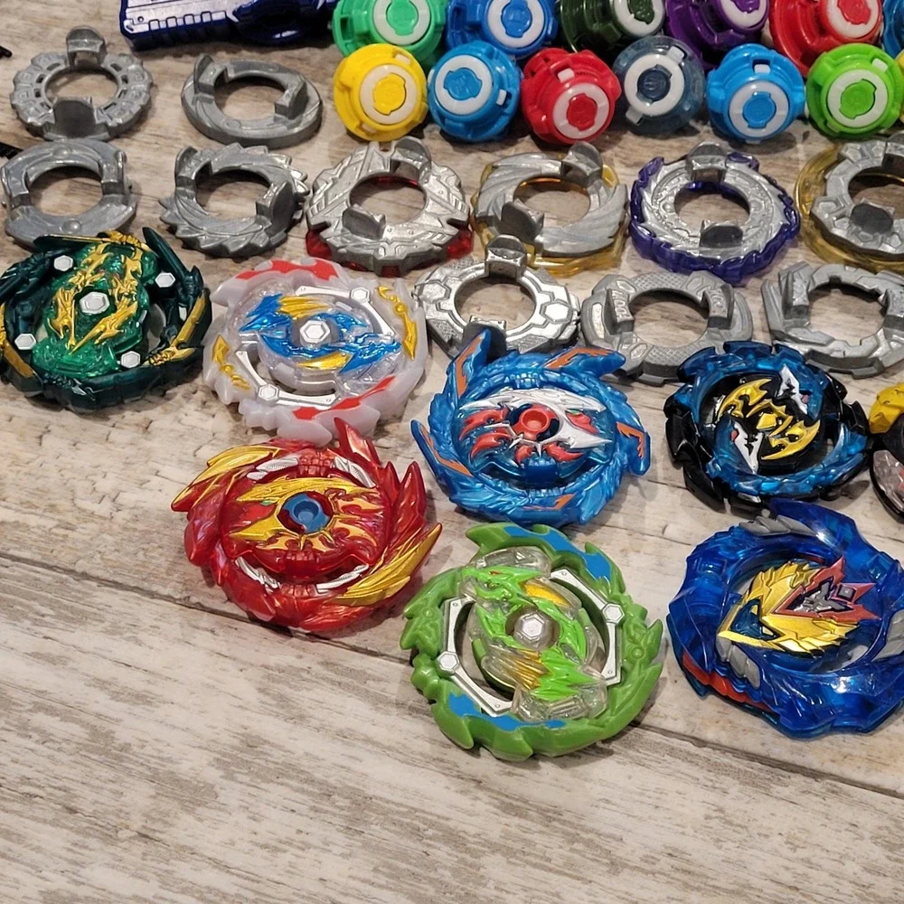Beyblade Burst Evolution &‎ Turbo Collection - Launchers, Layers, Discs & Case